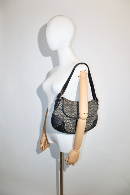 Vintage Coach 2005 Signature Soho weiße Gürtel Schultertasche