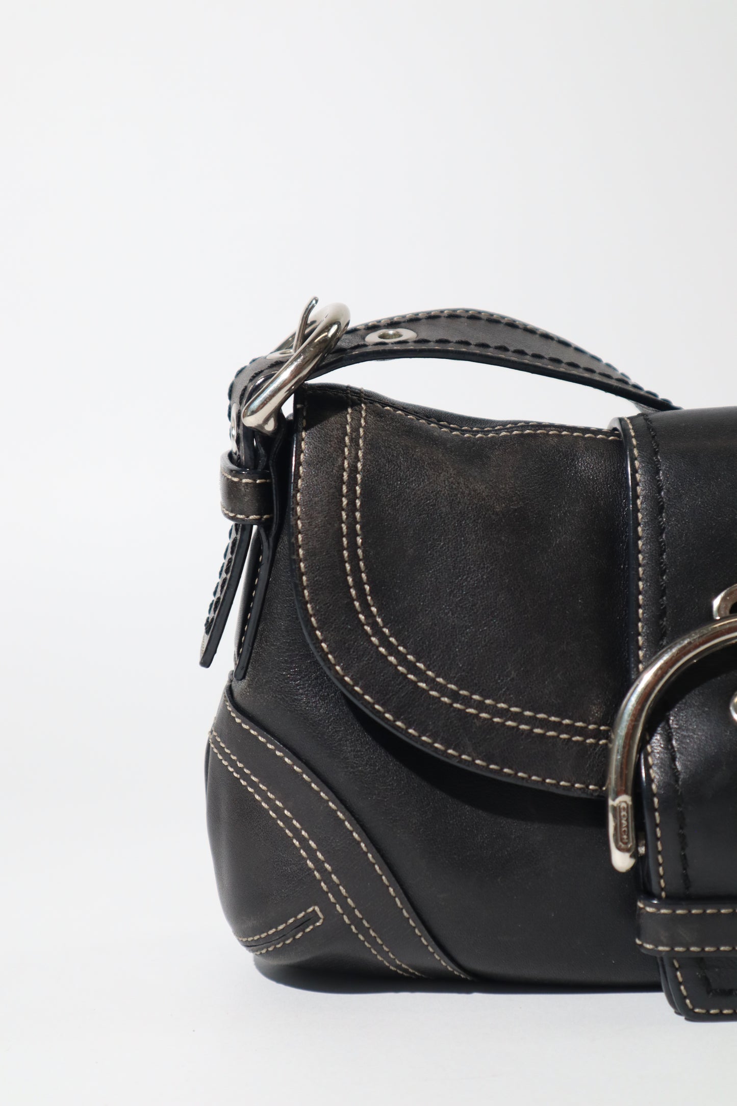 Vintage Coach 2005 Signature Soho weiße Gürtel Schultertasche