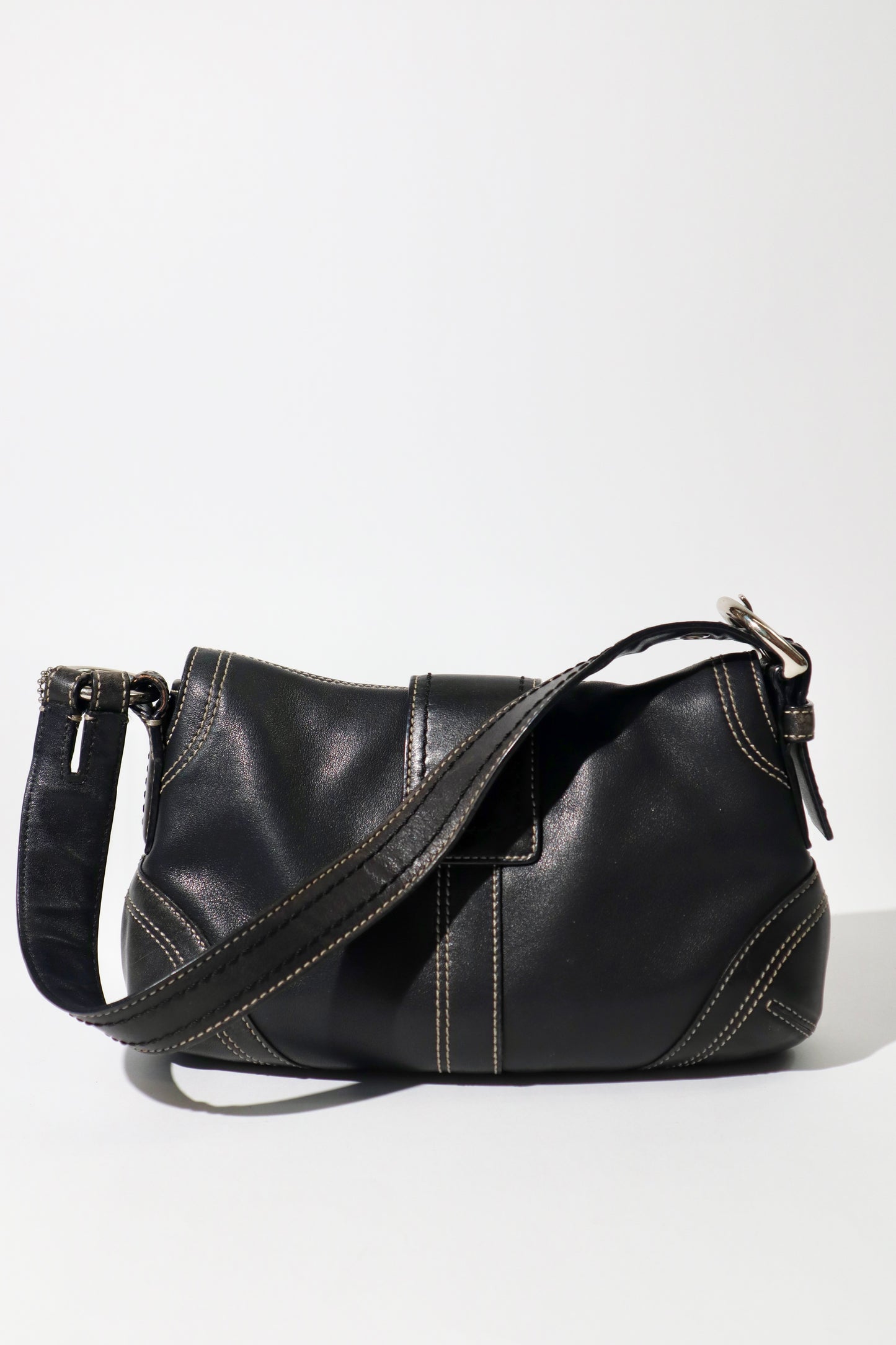 Vintage Coach 2005 Signature Soho weiße Gürtel Schultertasche