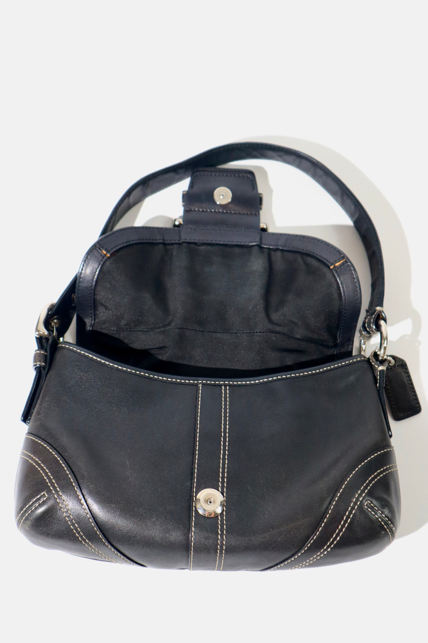 Vintage Coach 2005 Signature Soho weiße Gürtel Schultertasche