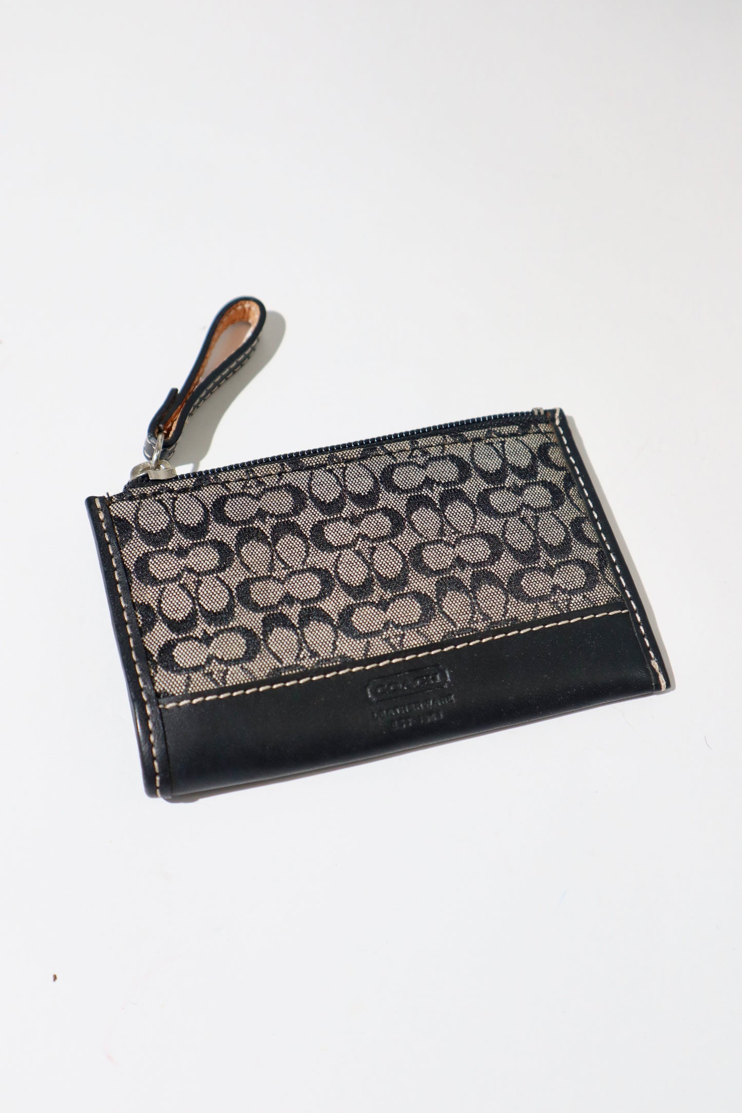 Vintage Coach 2005 Signature Soho weiße Gürtel Schultertasche