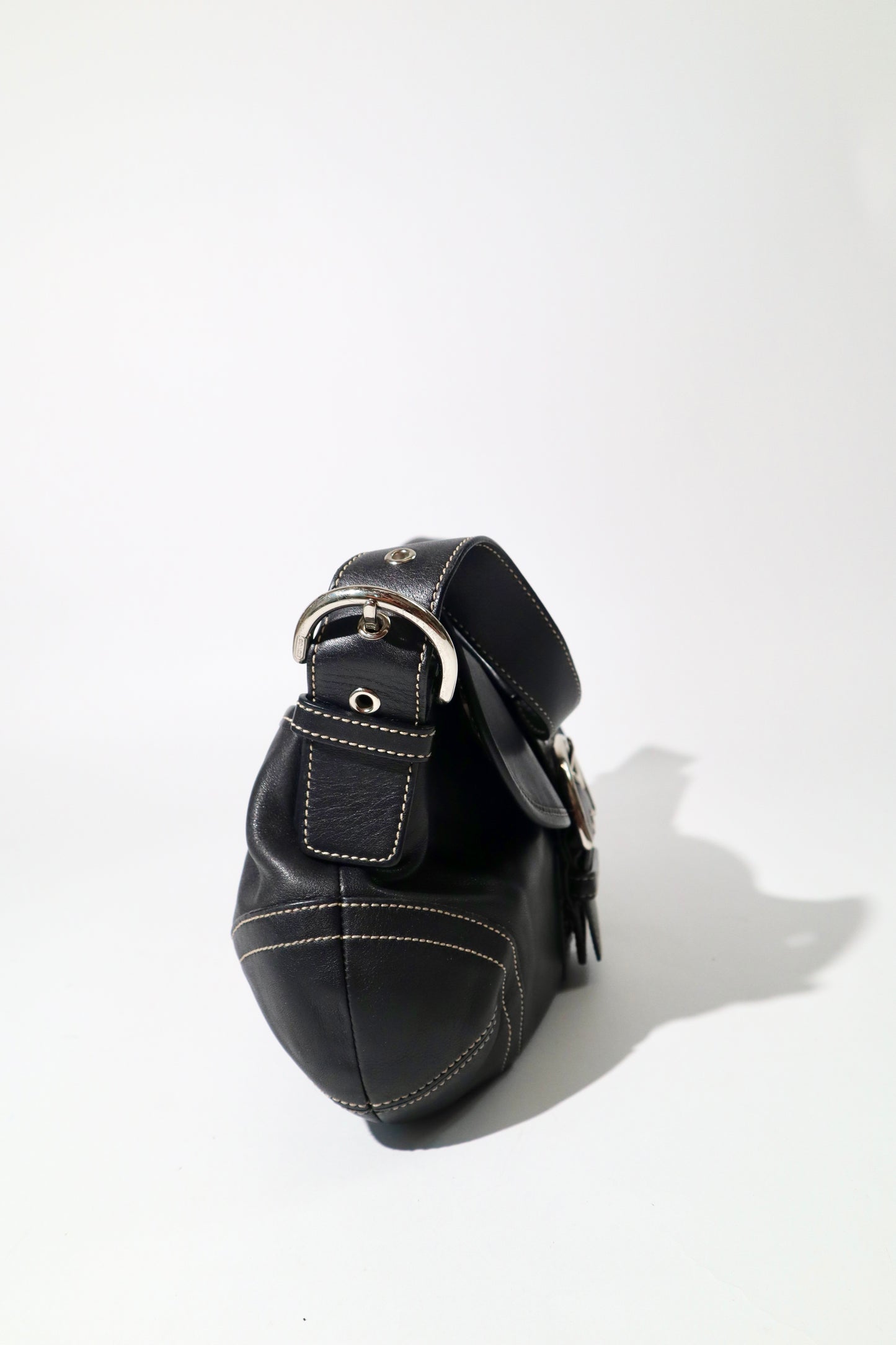 Vintage Coach 2005 Signature Soho weiße Gürtel Schultertasche