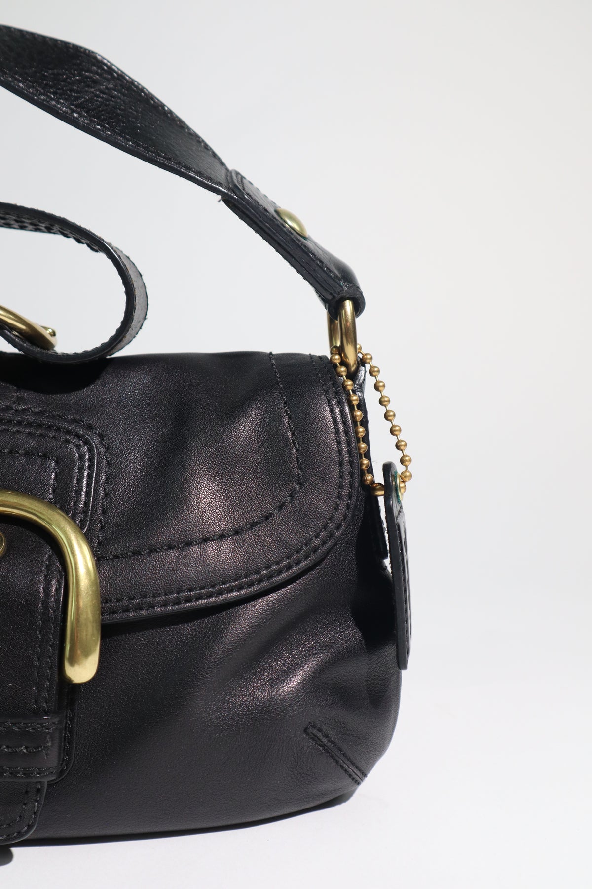 Coach Soho 2007 Black Leather Shoulder Bag – Gold Hardware