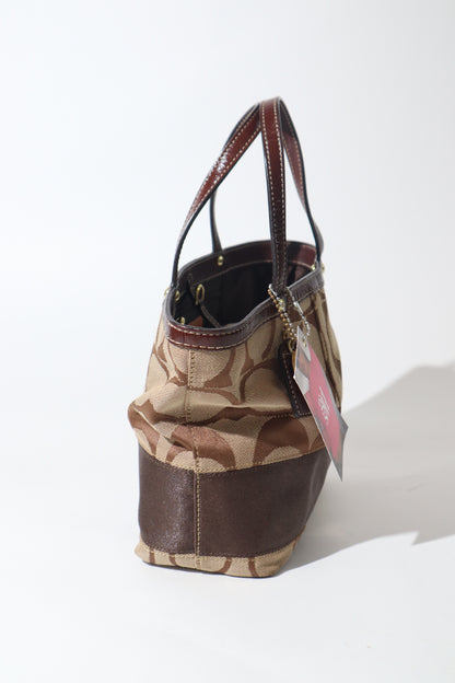 Coach Madeline Mini Tote in Braun mit goldfarbenem Drehverschluss – F12463