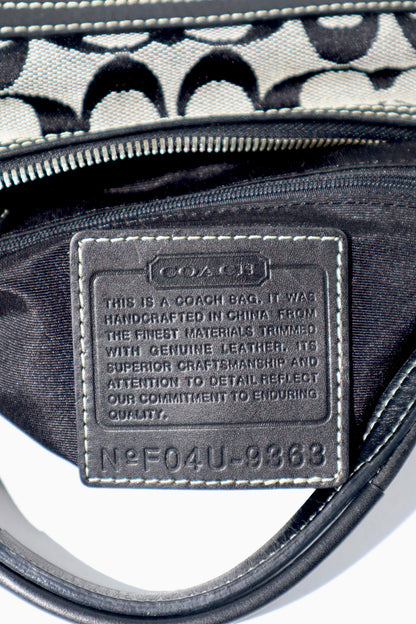 Coach Y2K East West Demi-Schultertasche aus Signature Canvas in Schwarz/Grau (9363)