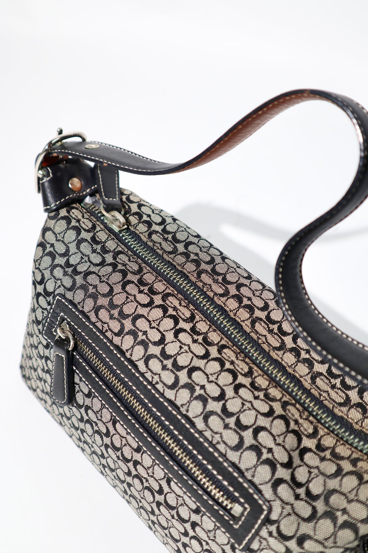 Vintage Coach Signature Umhängetasche in Schwarz/Grau (6044)