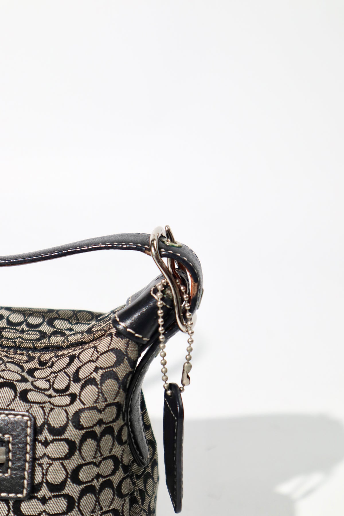 Vintage Coach Signature Umhängetasche in Schwarz/Grau (6044)