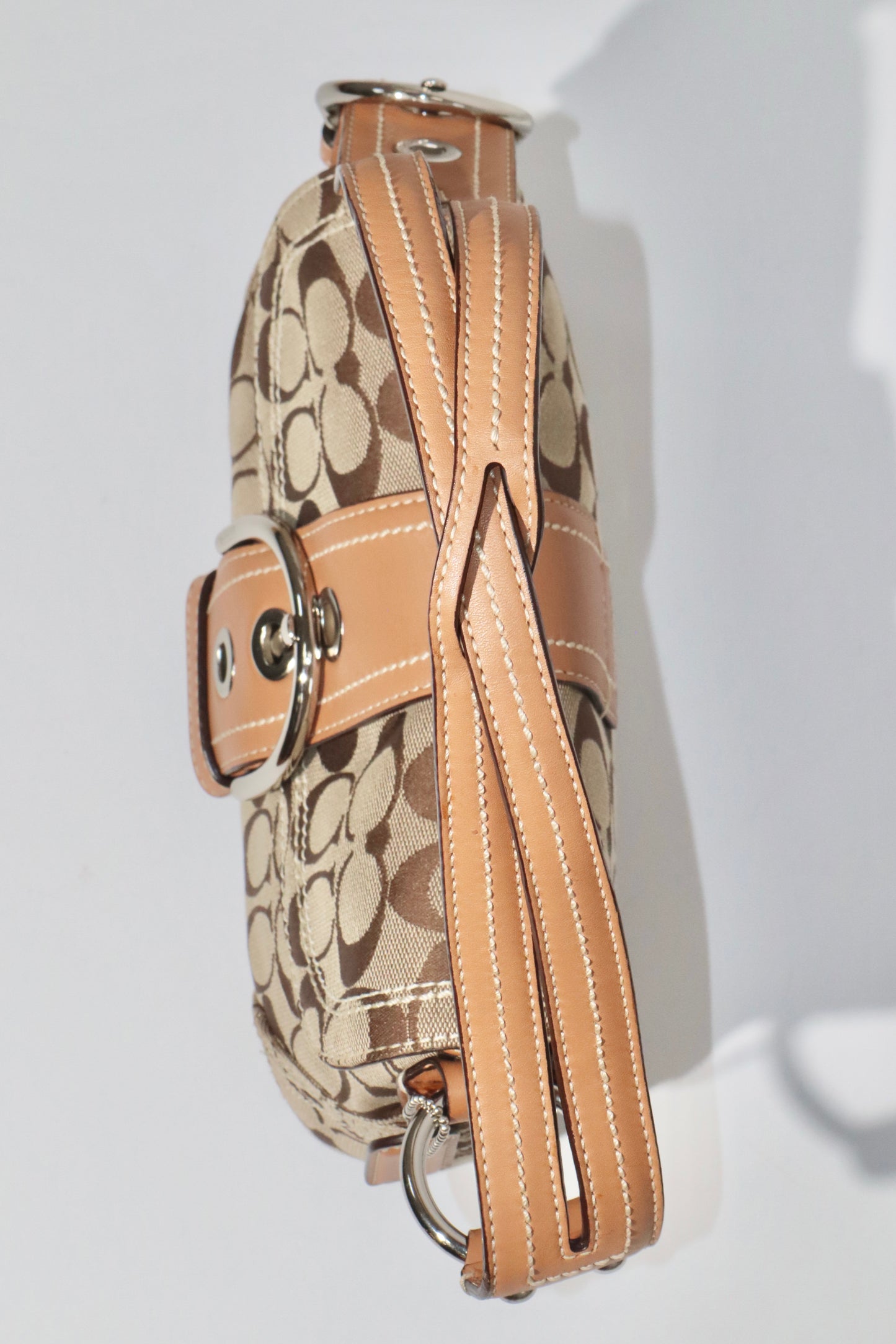 Coach Vintage 2007 Y2K Soho Belt Shoulder Bag in Tan - 100602