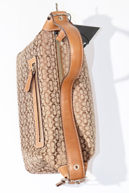 Vintage Coach Signature Shoulder Bag in Brown (6332)
