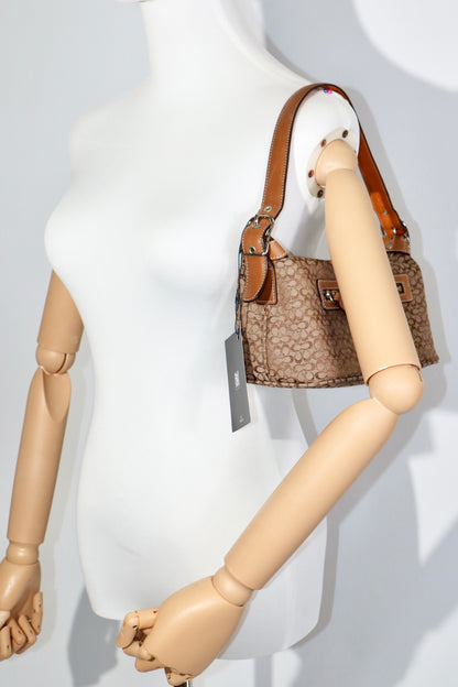 Vintage Coach Signature Shoulder Bag in Brown (6332)