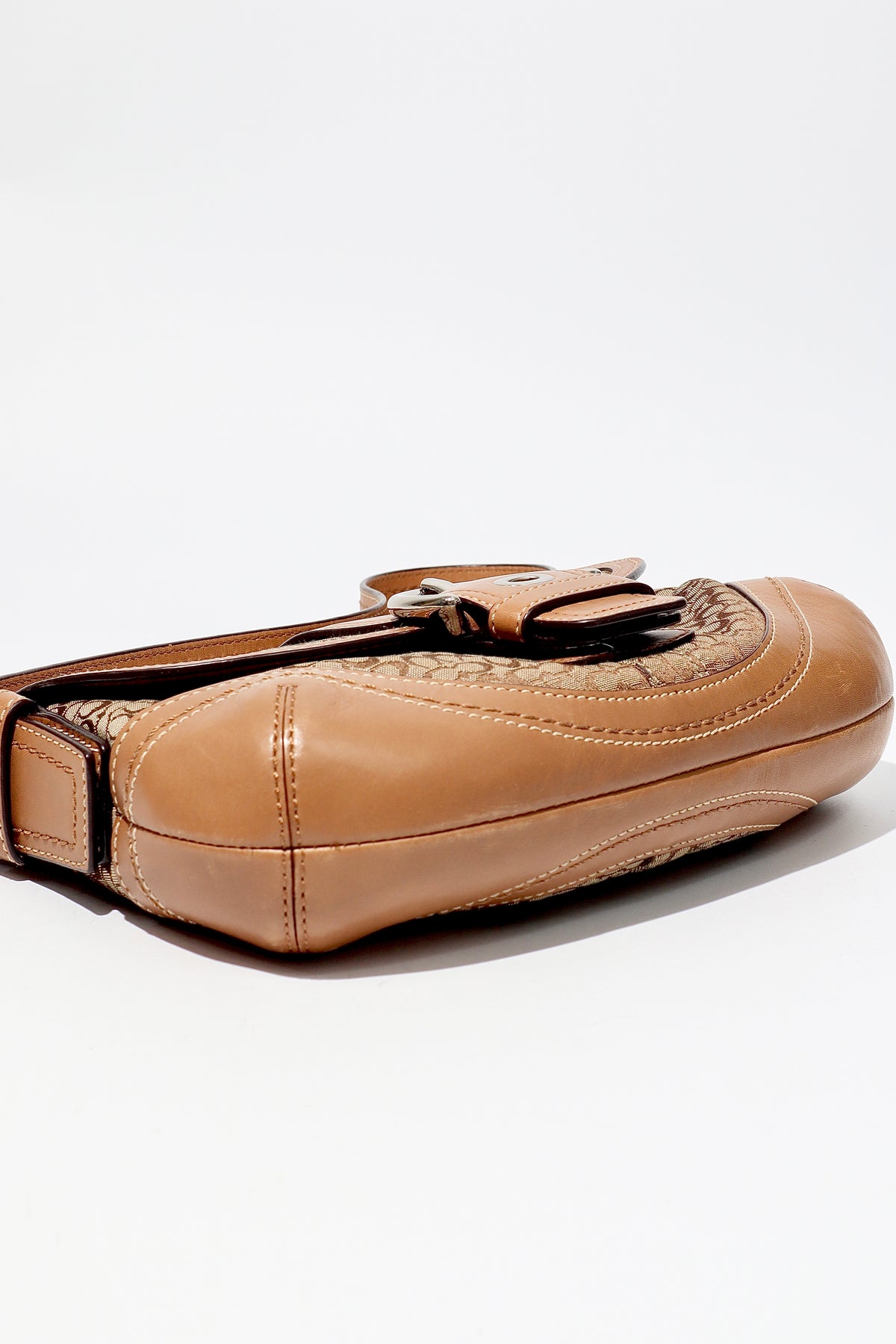 Coach Vintage 2007 Y2K Soho Belt Schultertasche in Tan – 100602