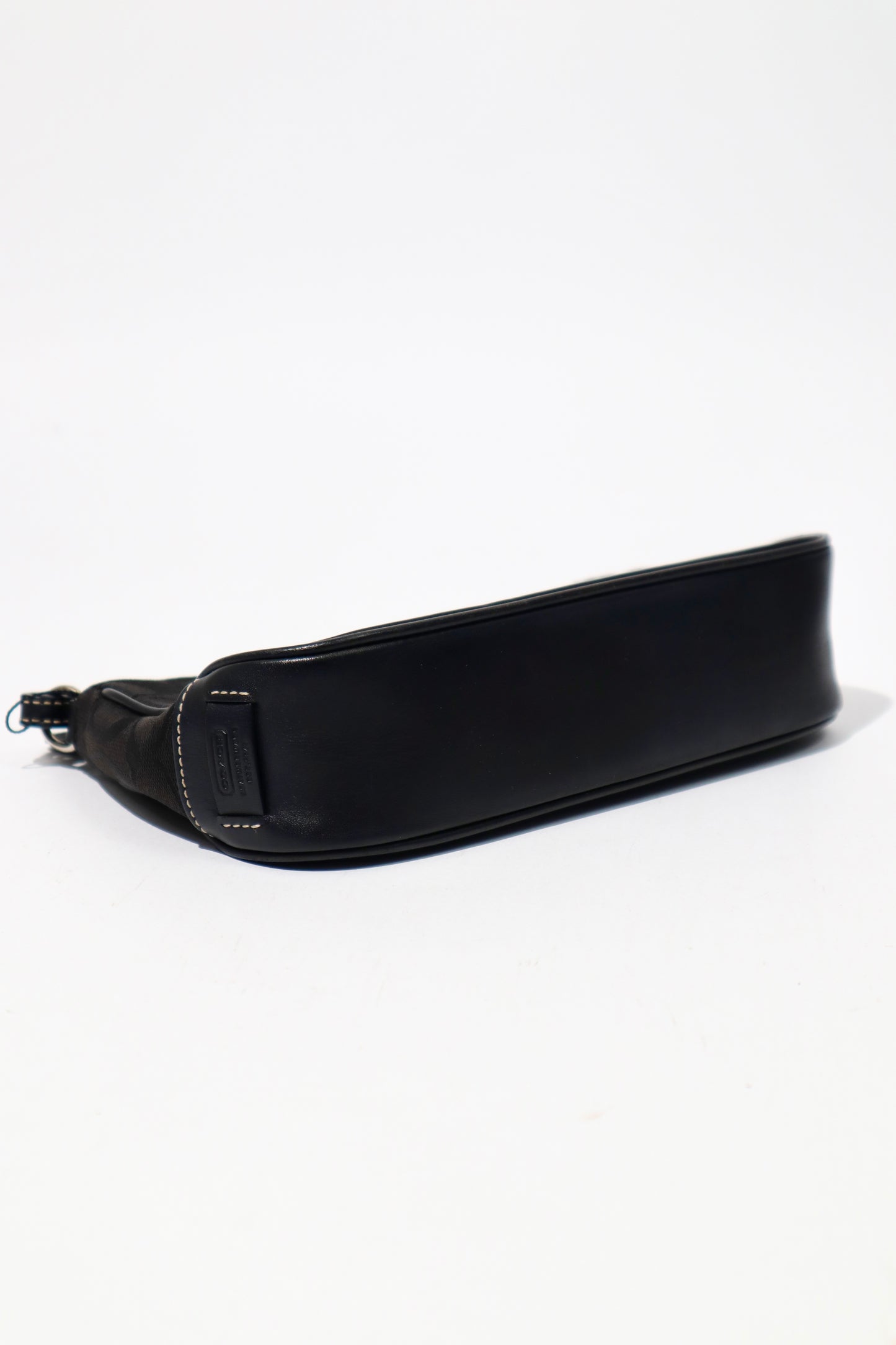 Coach 2001 Vintage Signature Nolita Pouch in Black - 6094