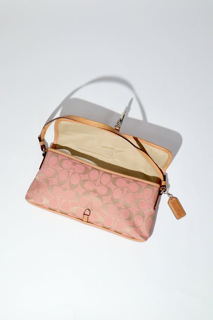 Vintage Coach 2002 Hampton Clip Demi Shoulder Bag in Peach top view with open flap