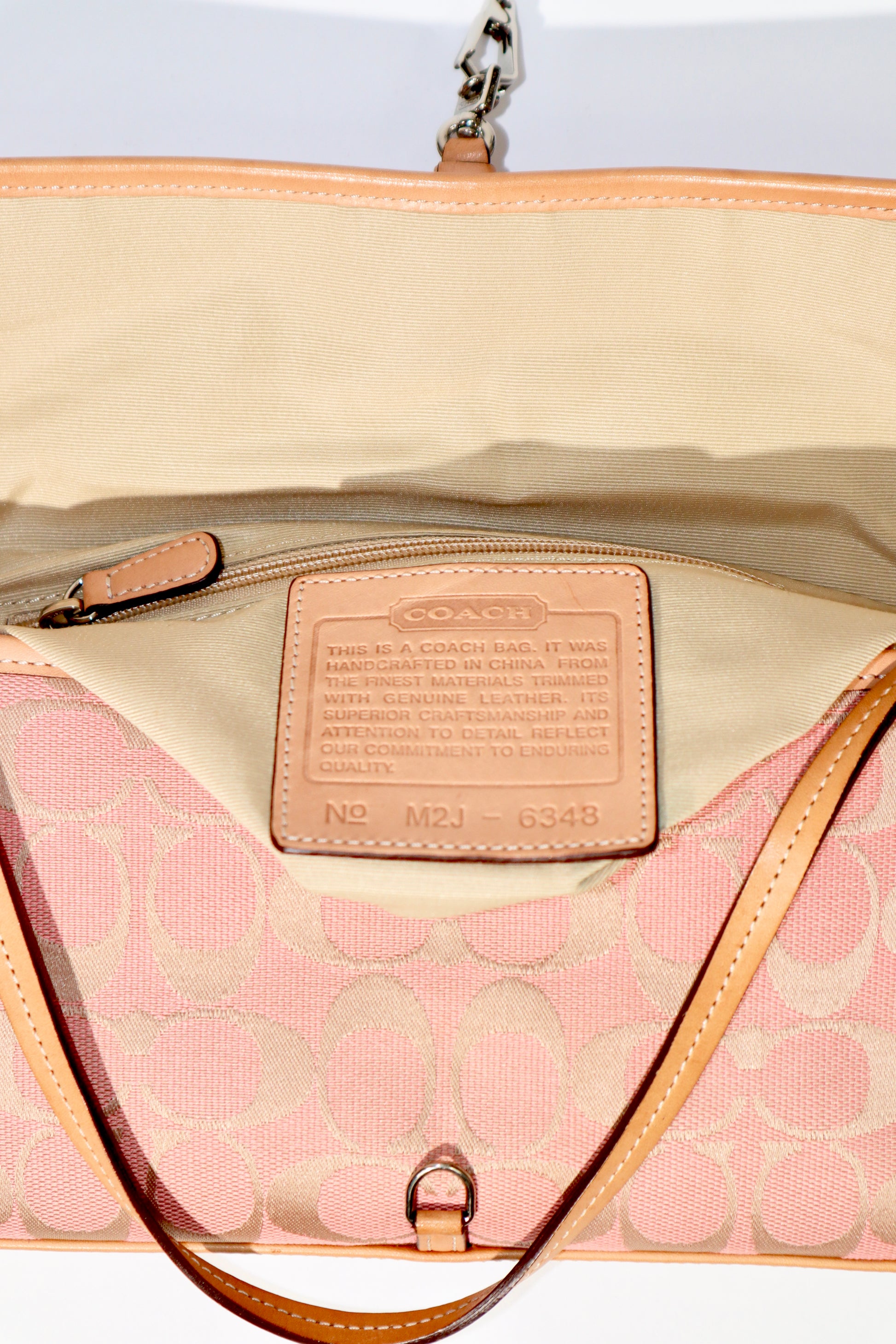 Vintage Coach 2002 Hampton Clip Demi Shoulder Bag in Peach showing serial number