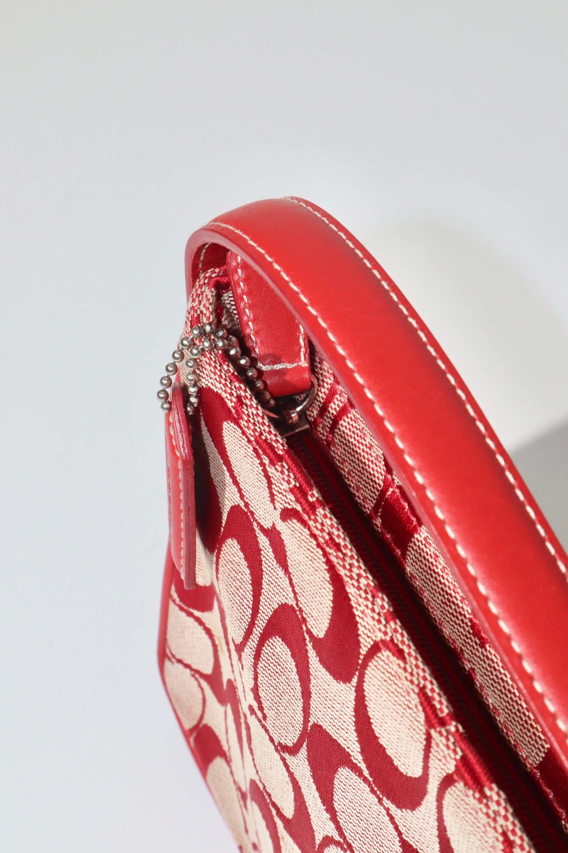 Coach Vintage 2001 Square Pouch in Red - Girl Seazon