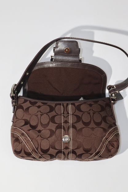 Coach Vintage 2006 Y2K Soho Belt Shoulder Bag in Brown - Girl Seazon