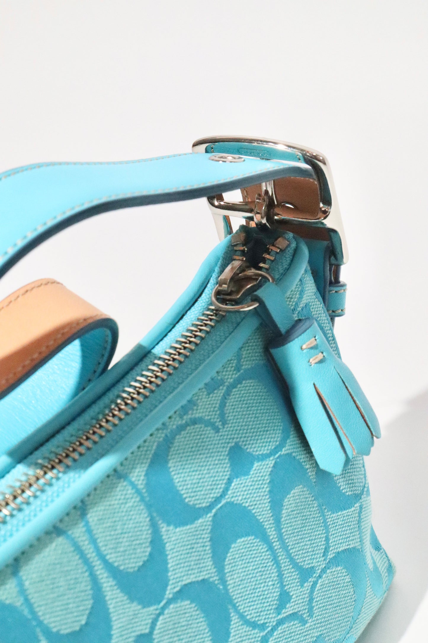 Coach Vintage Demi Baguette Shoulder Bag in Blue - Girl Seazon