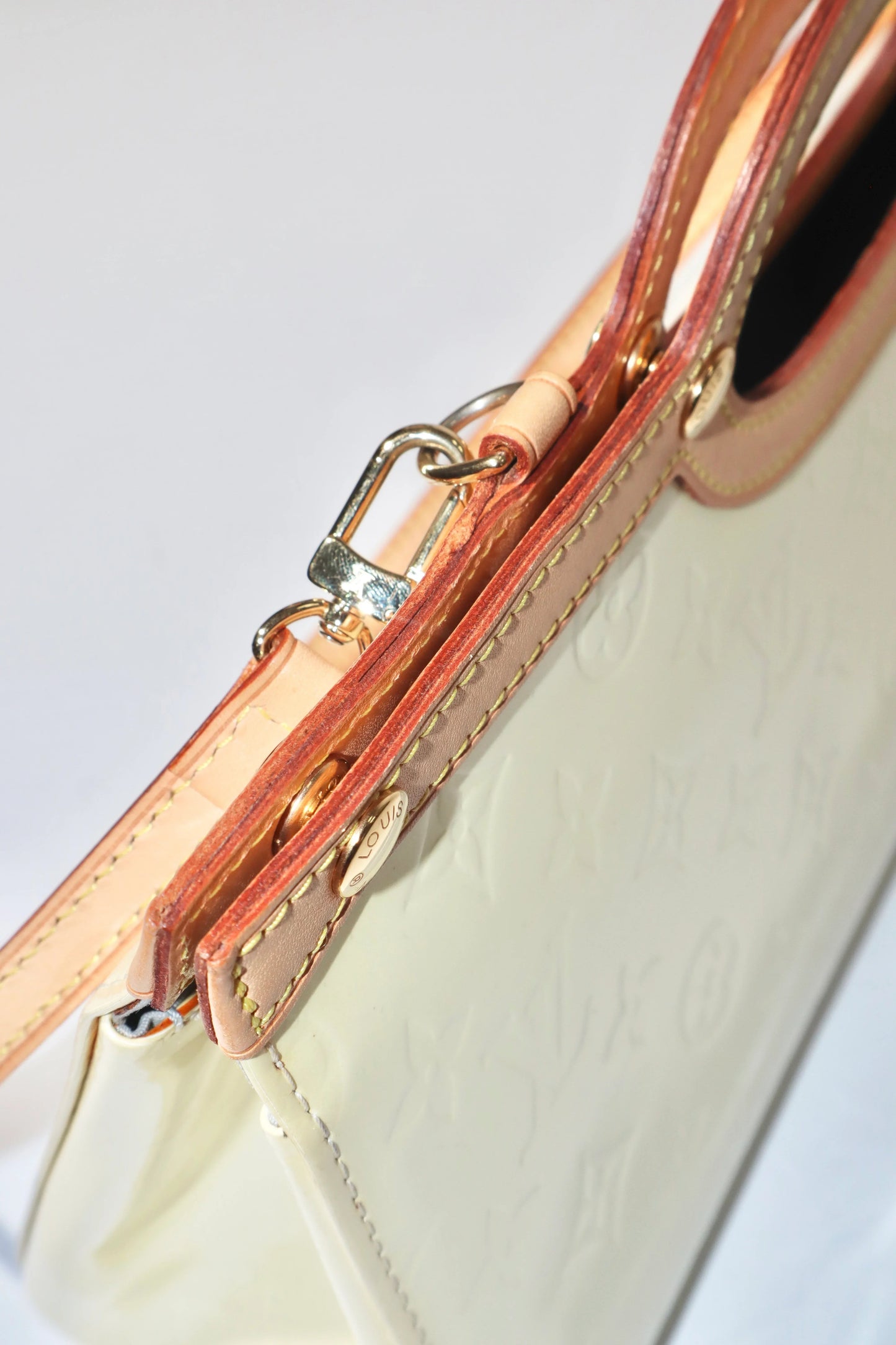 Louis Vuitton Dune Monogram Vernis Roxbury - Girl Seazon