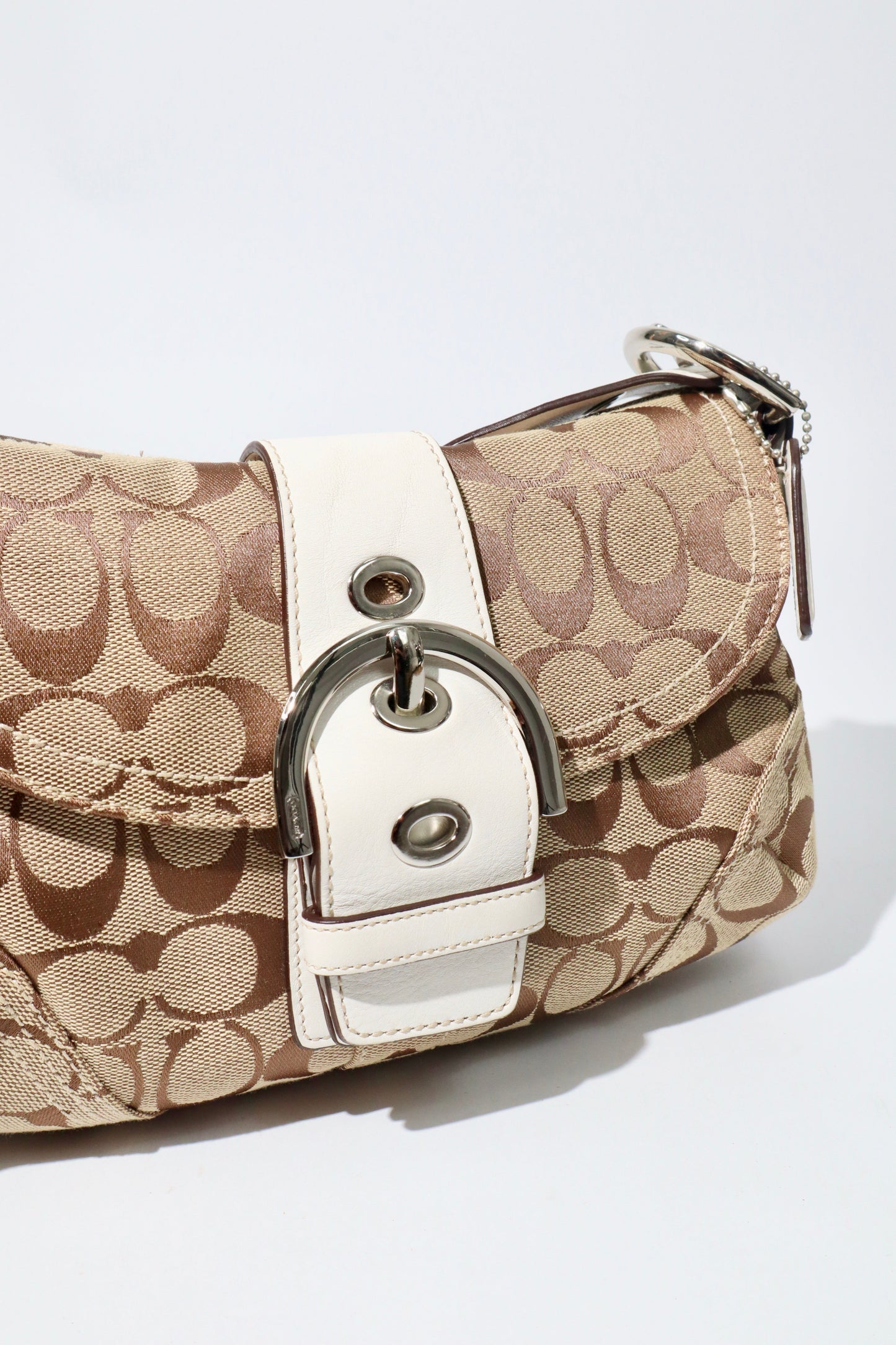 Vintage Coach 2005 Signature Soho White Belt Shoulder Bag - Girl Seazon