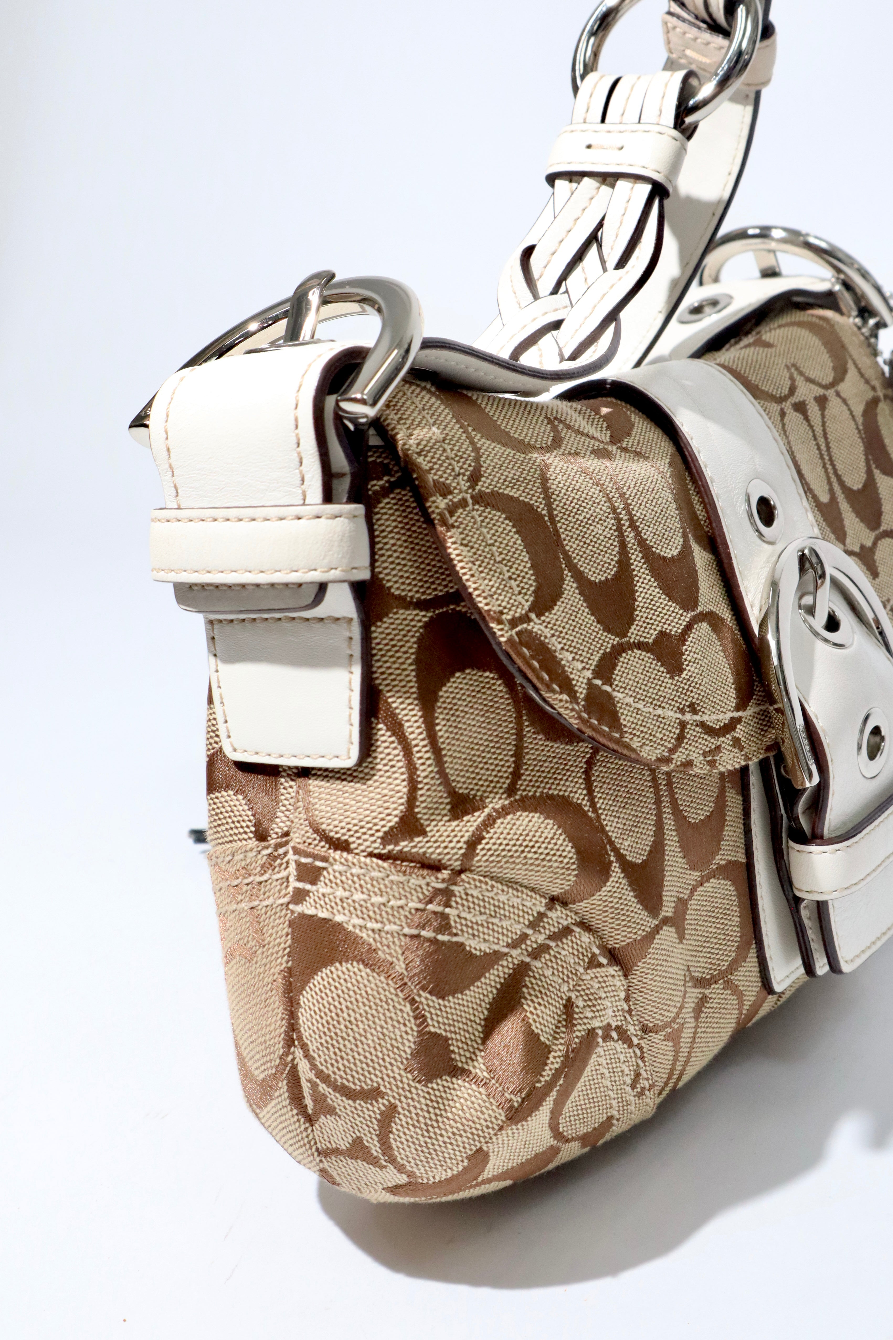 Vintage Coach 2005 Signature Soho White Belt Shoulder Bag – Girl