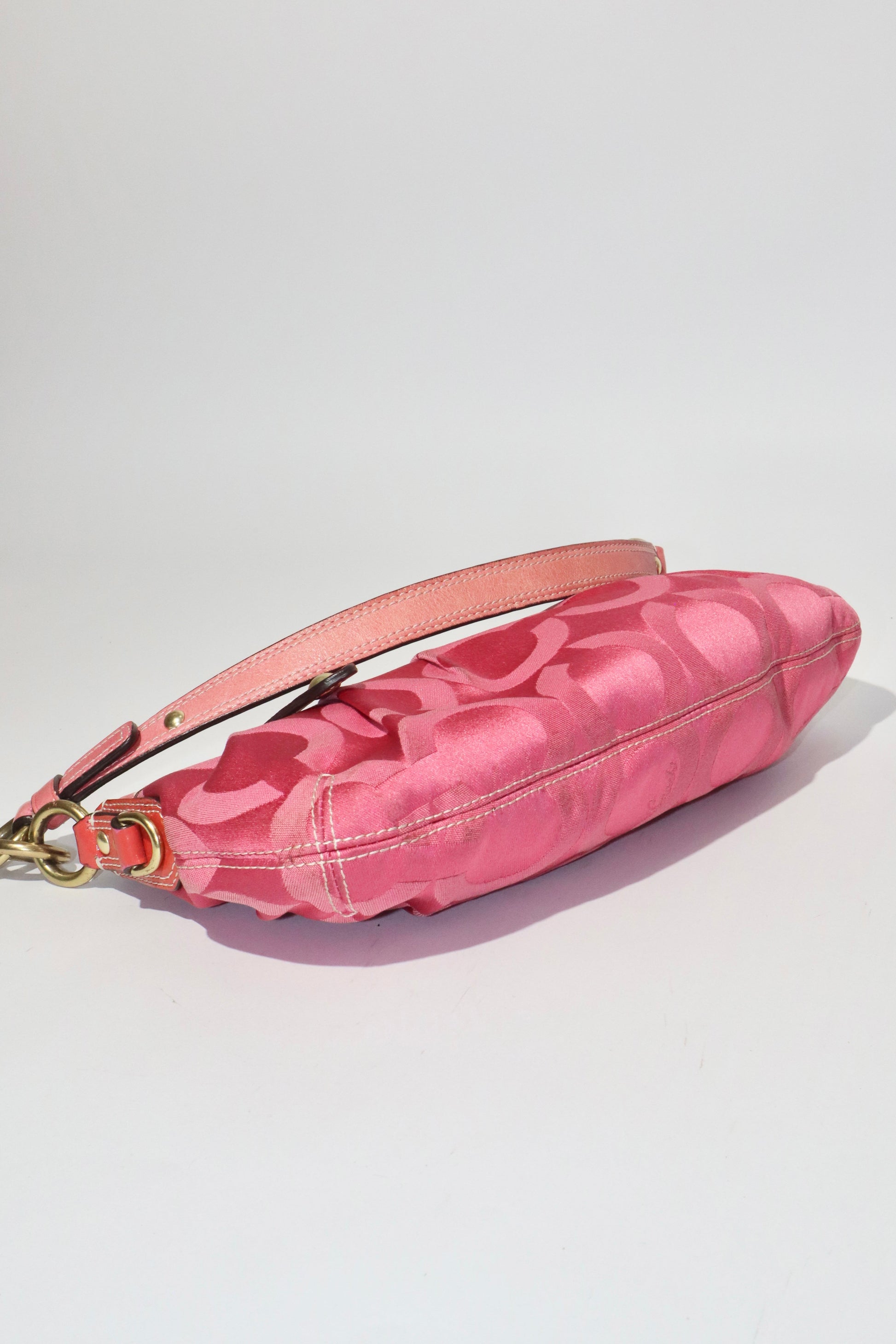 Vintage Coach 2008 Madison Y2K Pink Shoulder Bag - Girl Seazon