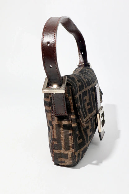 Vintage Fendi Classic Baguette In Brown - Girl Seazon