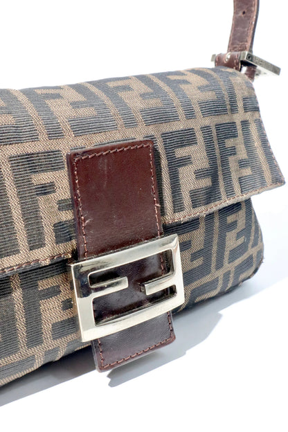 Vintage Fendi Classic Baguette In Brown - Girl Seazon