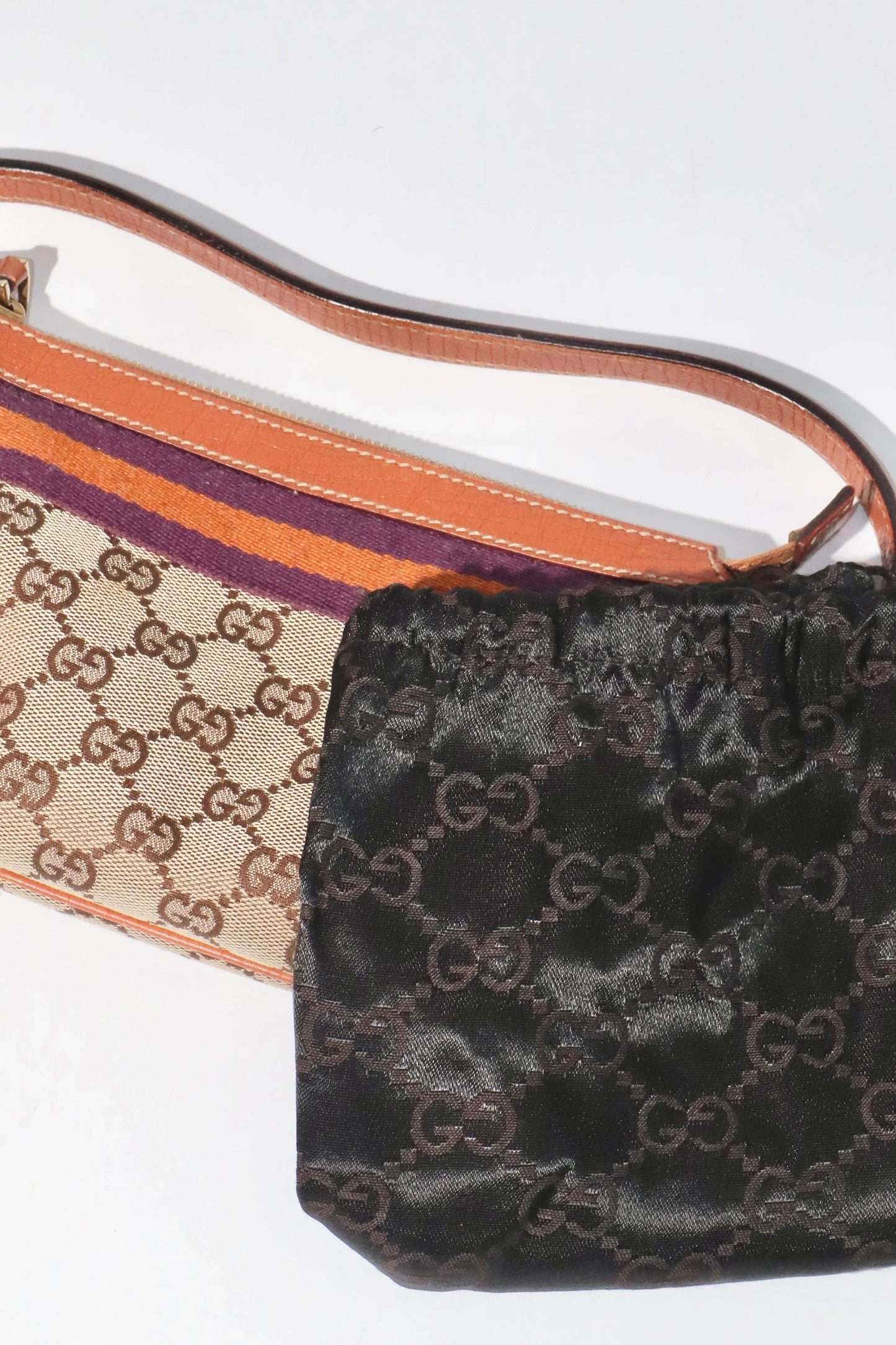 Vintage GUCCI Monogram Pochette Orange - Girl Seazon
