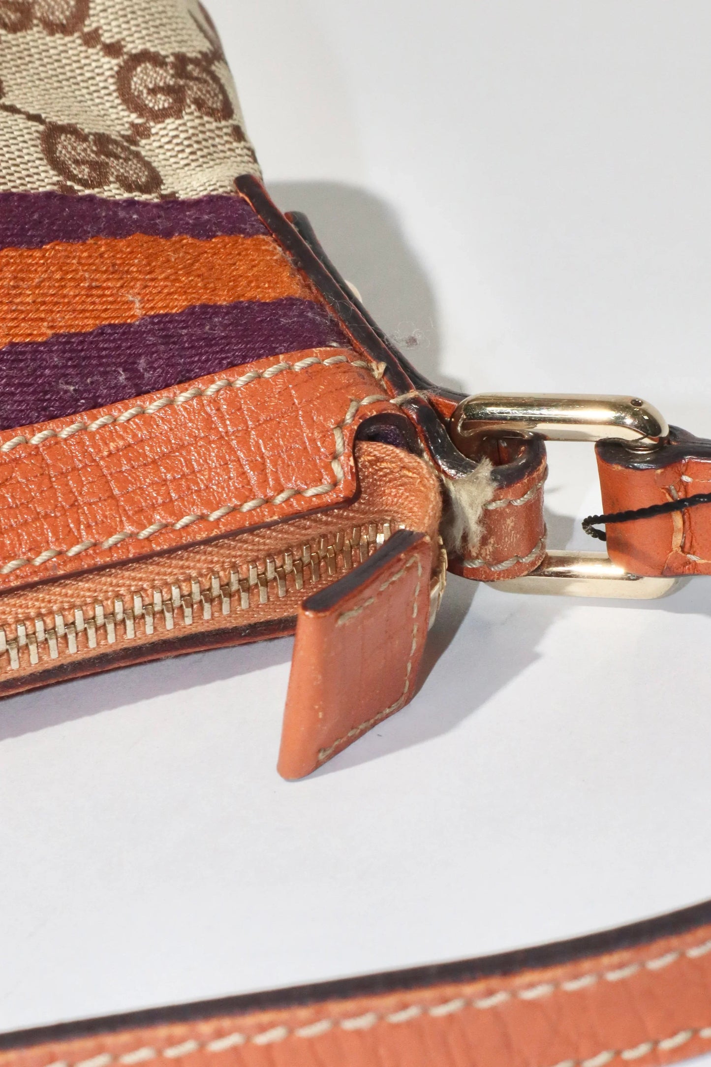 Vintage GUCCI Monogram Pochette Orange - Girl Seazon