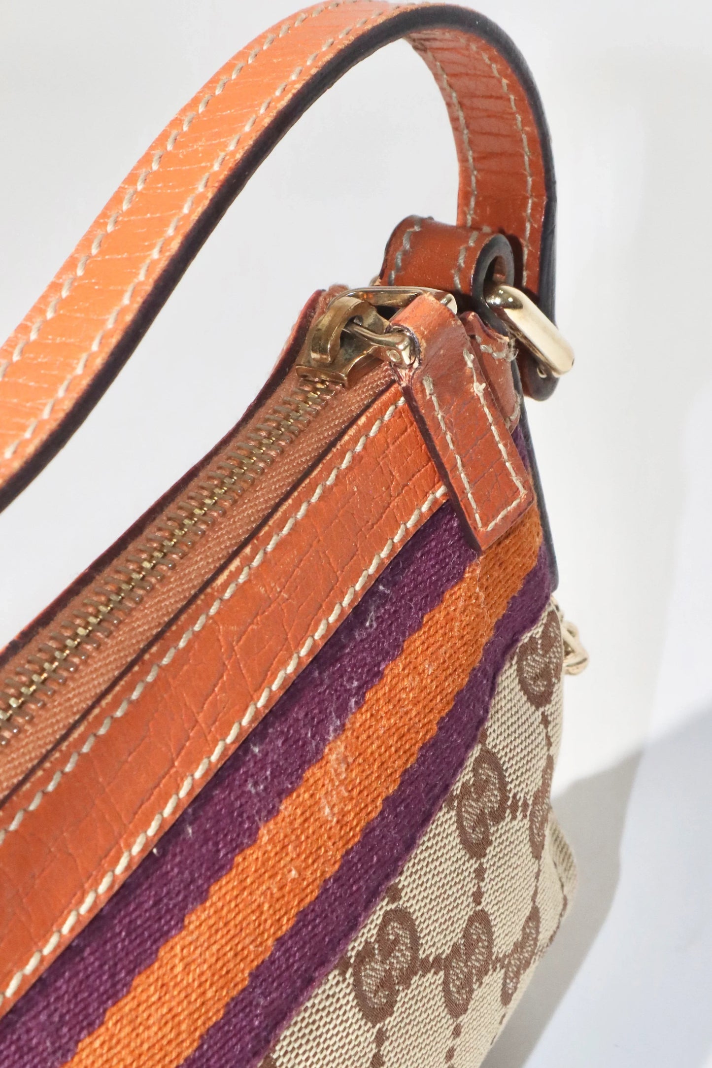 Vintage GUCCI Monogram Pochette Orange - Girl Seazon